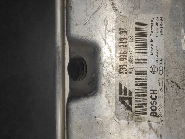 038906019BF VAG Блок управления двигателем купить в Черновцы