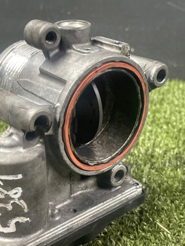 03L128063E VAG Дроссельная заслонка купить в Чернигов
