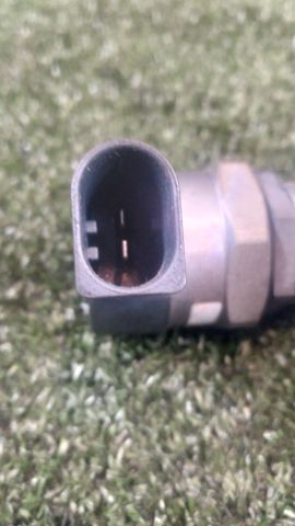 Топливная рампа 03L130089 VAG