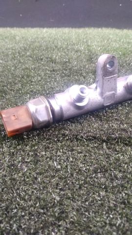 03L130089 VAG Распределитель топлива (рампа) купить в Ровно