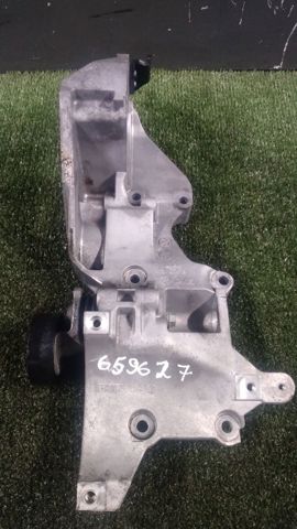 03L903139D VAG Кронштейн генератора купить в Ровно
