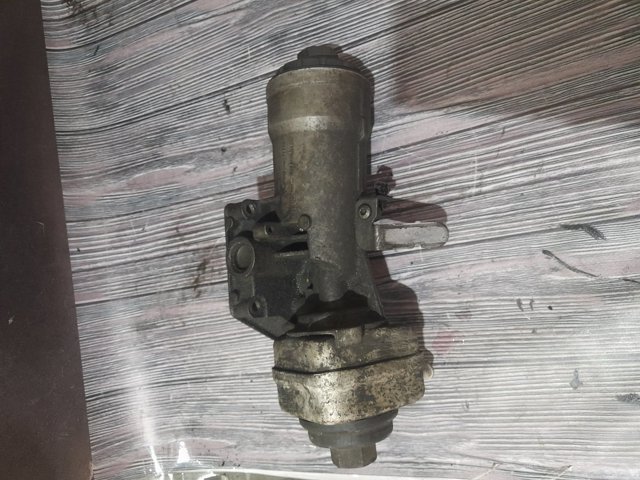 Корпус масляного фильтра 045115389E VAG