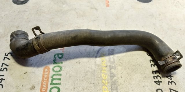 VAG 048121053C Шланг (патрубок) водяного насоса приемный в наличии Днепр