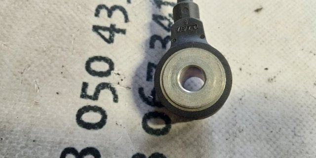 VAG 054905377G Датчик детонации в наличии Полтава