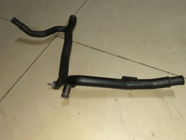 VAG 06A121065DP Шланг (патрубок) системы охлаждения в наличии Сумы