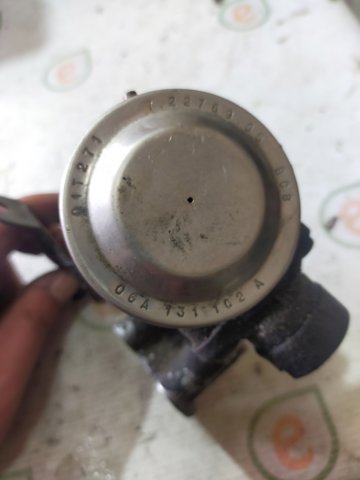 Клапан продувки катализатора 06A131102A VAG