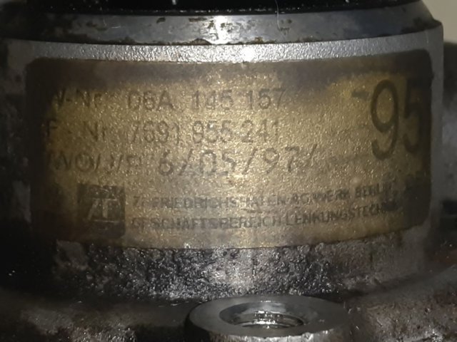 VAG 06A145157 Насос ГУР в наличии Чернигов