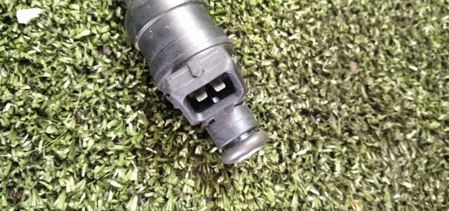 VAG 078133551E Форсунка впрыска топлива в наличии Кривой Рог