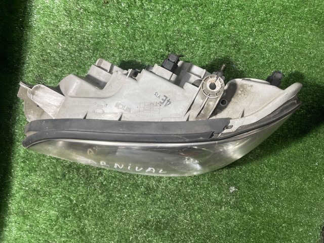 HYUNDAI 0K54E51040A Левая фара в наличии Черкассы