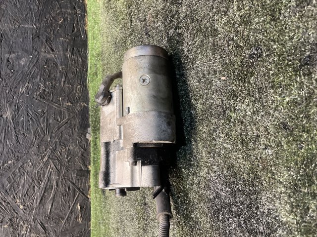 HYUNDAI 0K55218400A Стартер в наличии Днепр