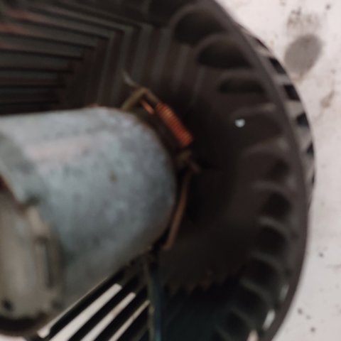 FORD 1049623 Вентилятор печки в наличии Ирпень