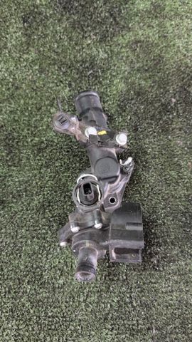 RENAULT 110609813R Корпус термостата в наличии Тернополь