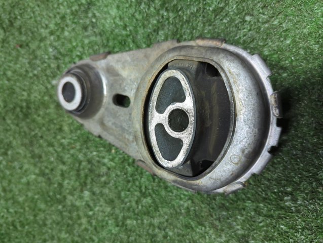 RENAULT 112380006R Задняя опора двигателя в наличии Днепр