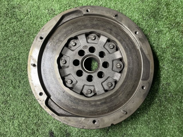 NISSAN 1231000Q1C Маховик двигателя в наличии Запорожье