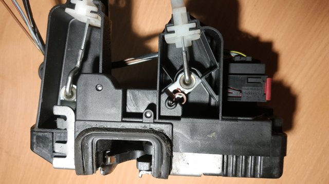 13157759 GM купить в Киев