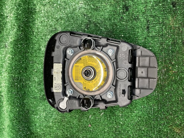 Airbag в мультируль 13300473 GM