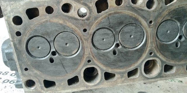 FORD 1359926 Головка блока цилиндров (ГБЦ) в наличии Винница