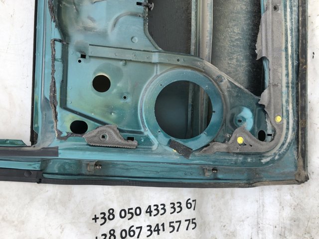 FORD 1379863 Дверь задняя правая в наличии Чернигов