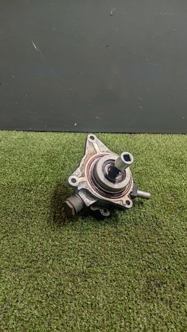 NISSAN 14650EB300 Вакуумный насос в наличии Днепр