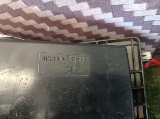 Коробка фильтра 16528AU601 NISSAN