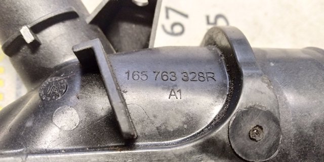 Патрубок интеркуллера 165763328R RENAULT