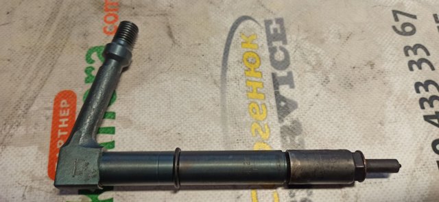 Топливные форсунки 166009S025 NISSAN