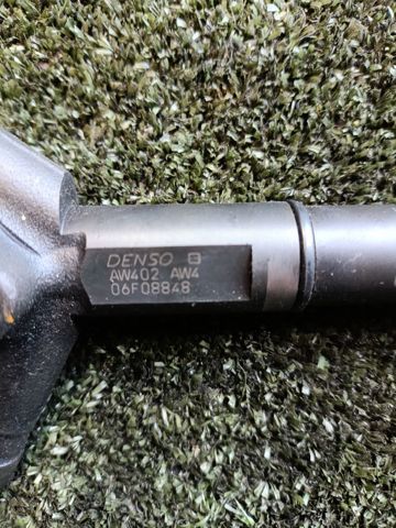 16600AW402 Форсунка впрыска топлива купить Ровно