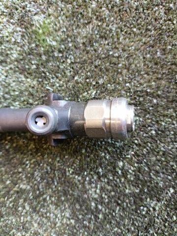 16600AW402 DENSO Топливные форсунки купить в Одесса