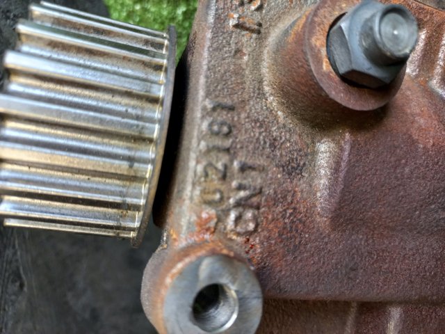 RENAULT 167008557R ТНВД в наличии Львов