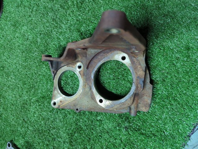 16811EQ400 NISSAN Кронштейн топливного насоса ТНВД купить в Каменское