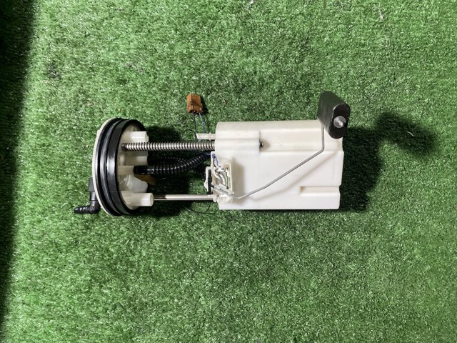 NISSAN 17040JG70A Бензонасос в наличии Чернигов