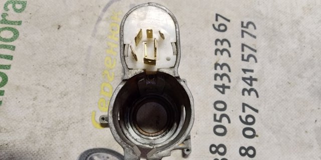 Корпус замка зажигания 171905851 VAG