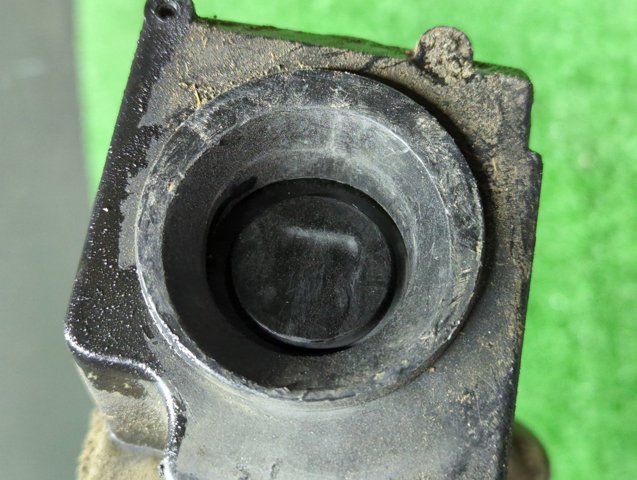 172210009R RENAULT Заливная горловина топливного бака купить в Тернополь