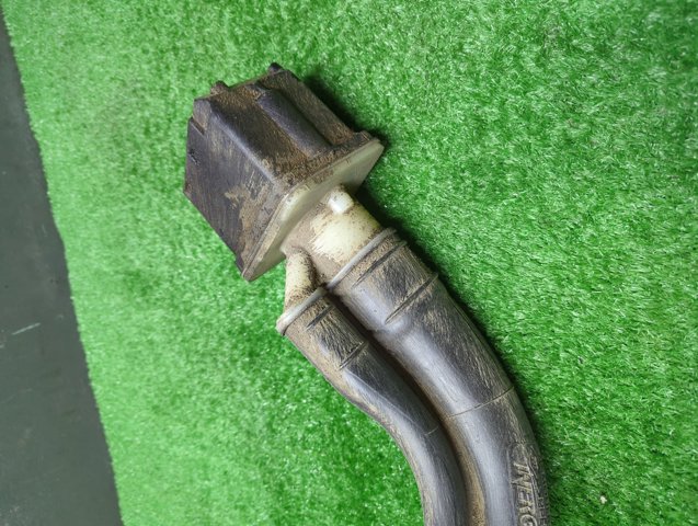 RENAULT 172210009R Горловина топливного бака в наличии Полтава