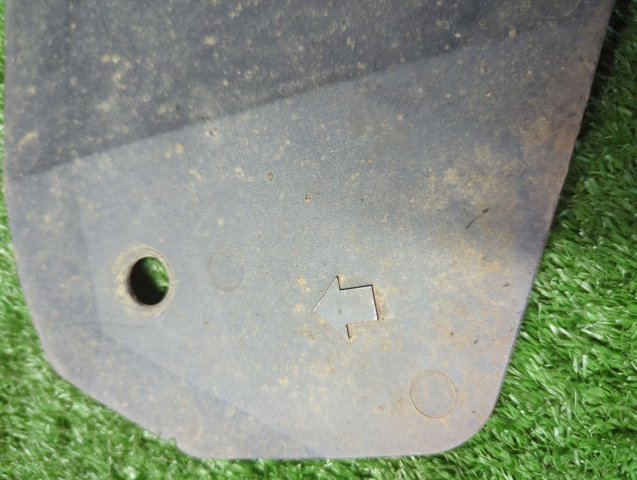 NISSAN 173338H300 в наличии Житомир