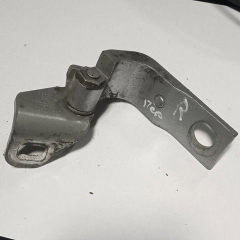 FORD 1778341 Петля двери задней левой в наличии Николаев