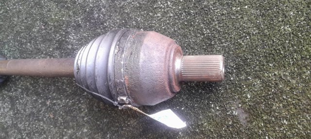 FORD 1788208 Полуось (привод) передняя левая в наличии Николаев