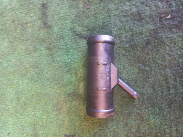 1C0121438A VAG Шланг (патрубок) системы охлаждения купить в Днепр