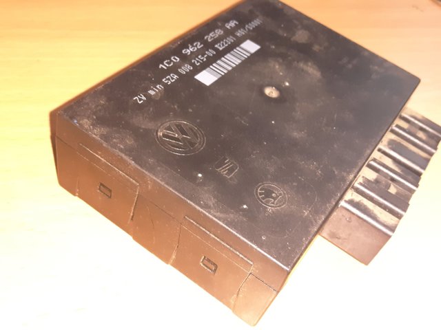 1C0962258AA VAG купить в Ужгород