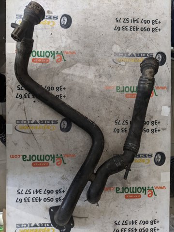 Патрубок радиатора охлаждения нижний 1J0121049E VAG