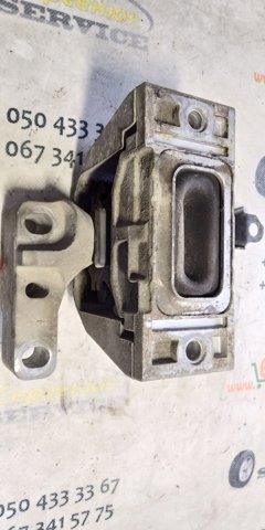 Правая подушка ДВС 1J0199262BF VAG