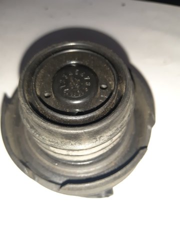 Пробка топливного бака 1J0201553C VAG