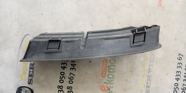 VAG 1J0853665B Решетка бампера переднего левая в наличии Николаев