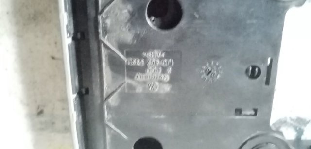VAG 1J0862533D Подстаканник подлокотника центральной консоли в наличии Харьков