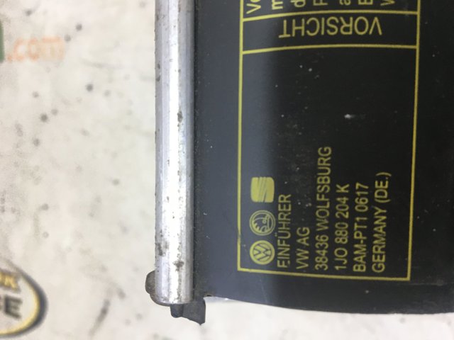 Подушка безопасности (AIRBAG) пассажирская 1J0880204K VAG