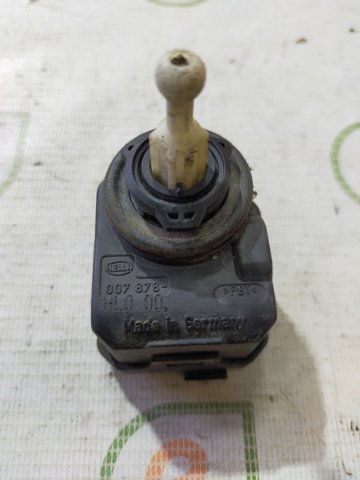 VAG 1J0941295C Корректор фары в наличии Кривой Рог