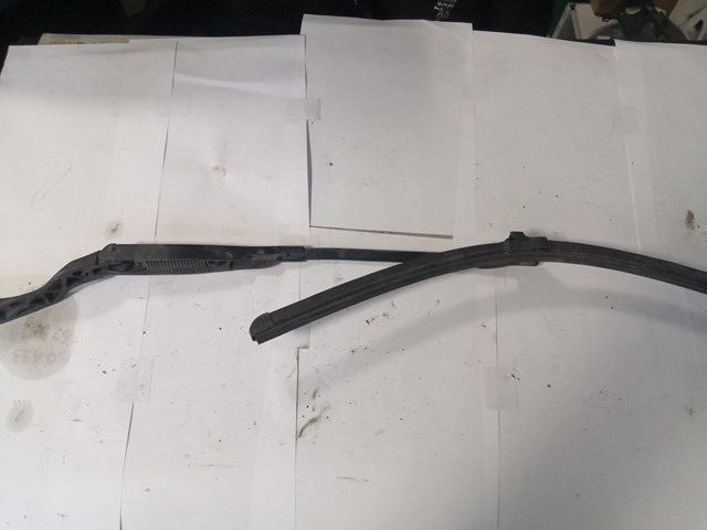 Рычаг дворника Volkswagen Golf 4