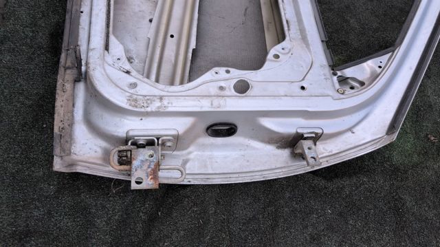 VAG 1J4831055H Дверь передняя левая в наличии Запорожье