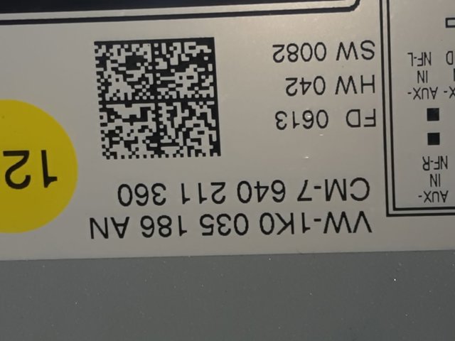 VAG 1K0035186AN Магнитола (радио AM/FM) в наличии Киев