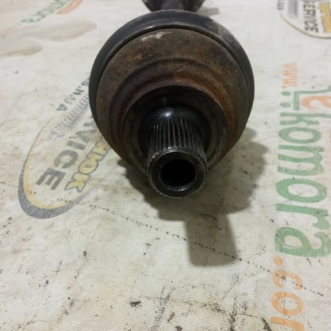 VAG 1K0407451TX Полуось (привод) передняя левая в наличии Киев